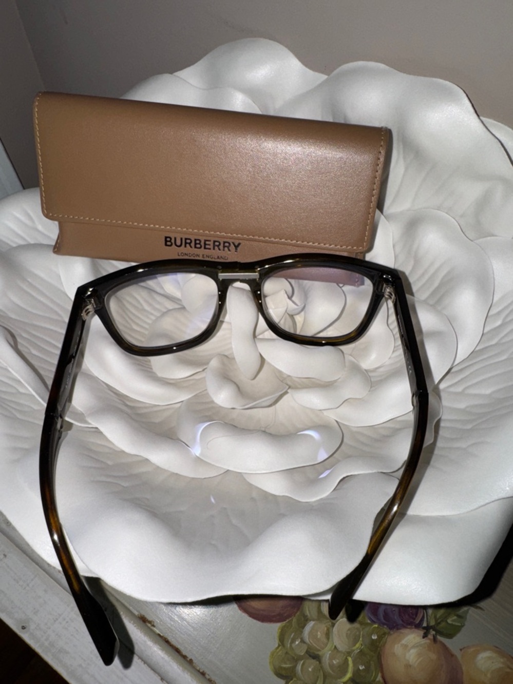 Burberry Tortoiseshell Square Frame Non-Prescription Glasses - EUC - Picture 8 of 9